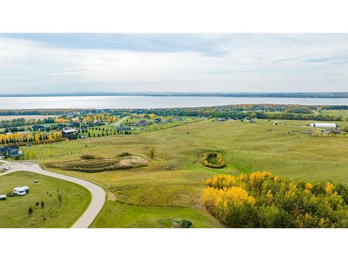 4-421032 Range Road 284, Rural Ponoka County, AB 