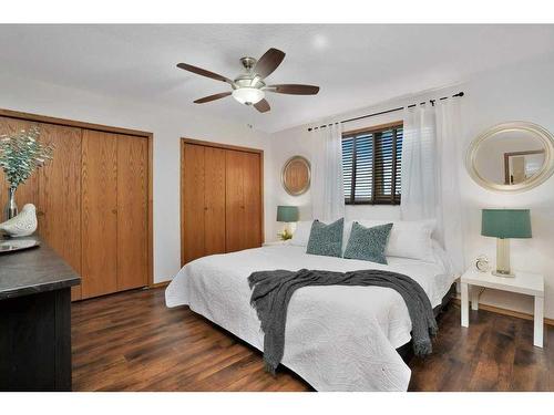 40114 Range Road 28-3, Rural Lacombe County, AB - Indoor Photo Showing Bedroom