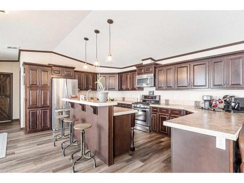 445057 Range Road 33, Rural Ponoka County, AB - Indoor Photo Showing Kitchen With Stainless Steel Kitchen With Upgraded Kitchen