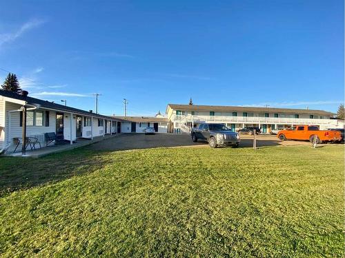 4906 54 Street, Forestburg, AB 