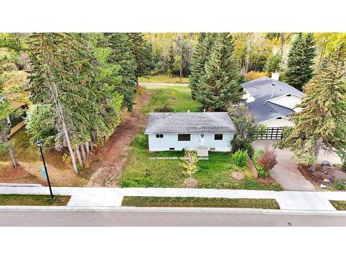 5026 53 Street, Sylvan Lake, AB 