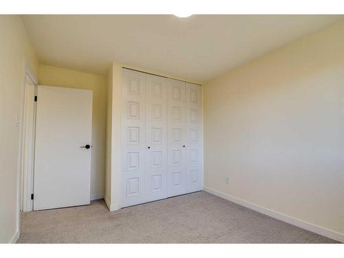 120 Pamely Avenue, Red Deer, AB - Indoor Photo Showing Other Room