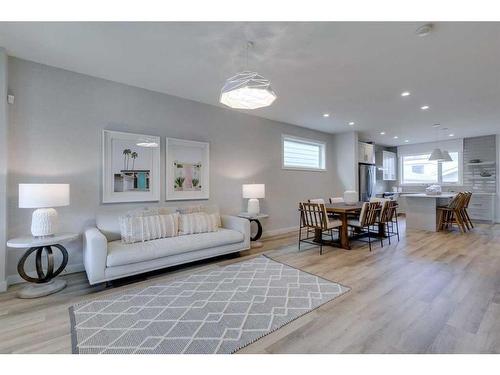 32 Treeline Manor Sw, Calgary, AB - Indoor Photo Showing Bedroom