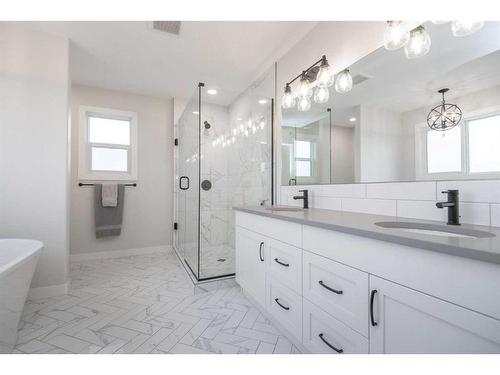 77 Longmire Close, Red Deer, AB - Indoor Photo Showing Bathroom