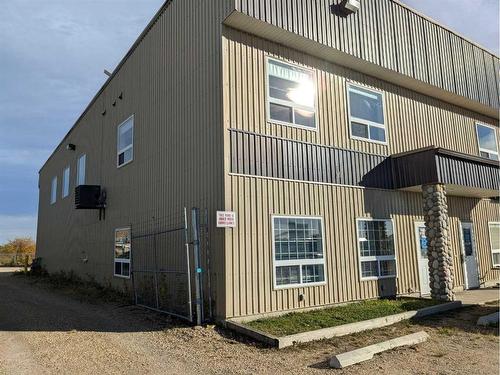 101-17 Sylvaire Close, Sylvan Lake, AB 