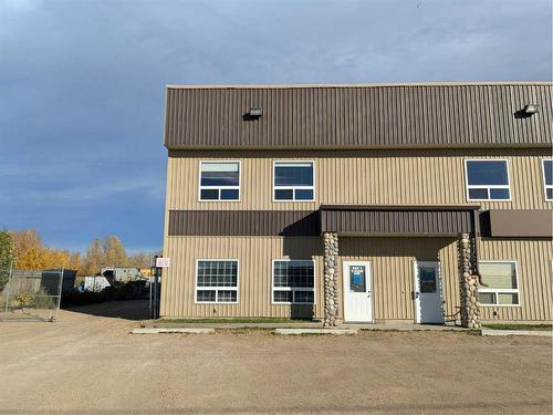 101-17 Sylvaire Close, Sylvan Lake, AB 