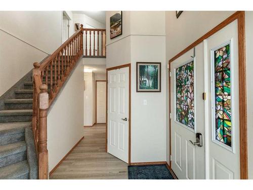 6027 69 Avenue, Rocky Mountain House, AB - Indoor Photo Showing Other Room