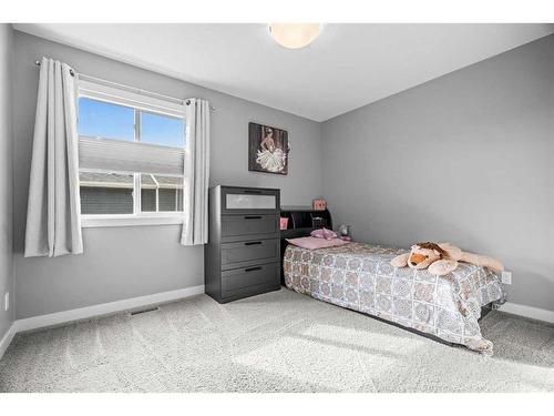 5215 36 Avenue, Camrose, AB - Indoor Photo Showing Bedroom