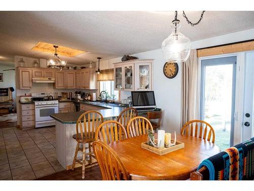 364011-761 Highway, Rural Clearwater County, AB - Indoor Photo Showing Dining Room