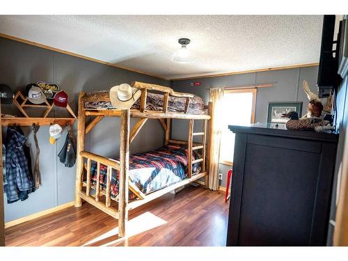 364011-761 Highway, Rural Clearwater County, AB - Indoor Photo Showing Bedroom