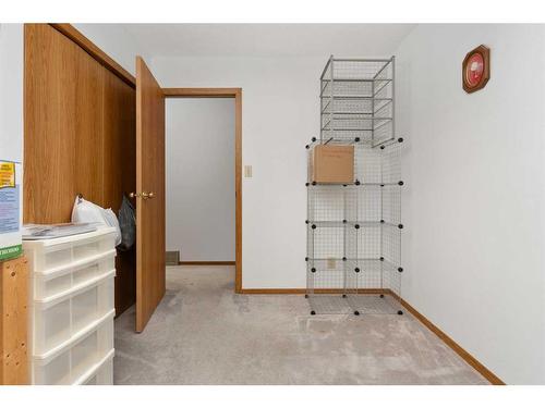 6520 49 Avenue, Camrose, AB - Indoor Photo Showing Other Room