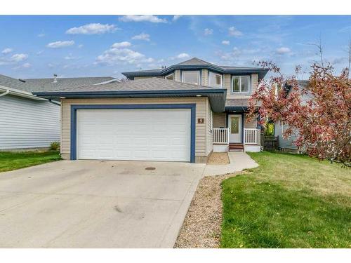 9 Lanterman Close, Red Deer, AB - Outdoor