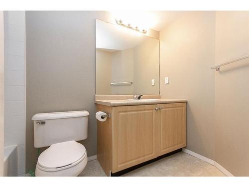 2206-12B Ironside Street, Red Deer, AB - Indoor Photo Showing Bathroom