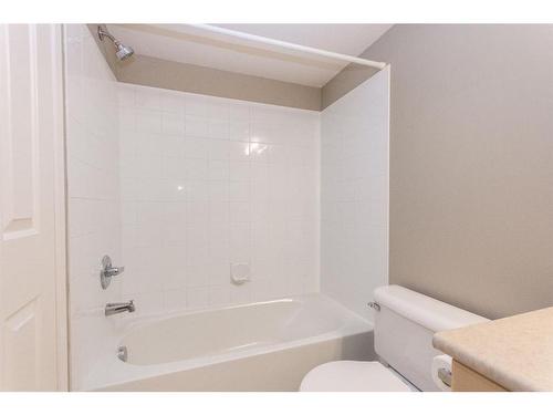 2206-12B Ironside Street, Red Deer, AB - Indoor Photo Showing Bathroom