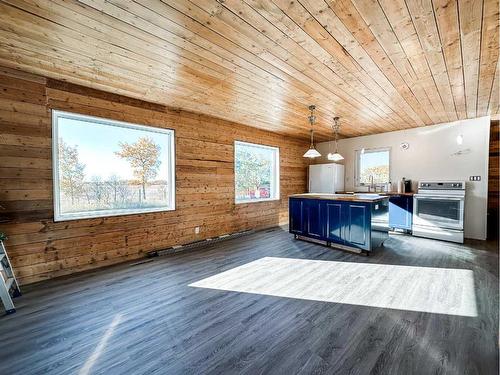 41102 Range Road 18-2, Rural Stettler No. 6, County Of, AB - Indoor Photo Showing Other Room