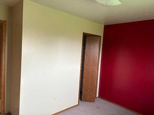 38505 Rge Rd 92, Rural Paintearth No. 18, County Of, AB - Indoor Photo Showing Other Room