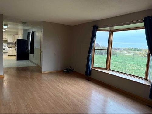 38505 Rge Rd 92, Rural Paintearth No. 18, County Of, AB - Indoor Photo Showing Other Room