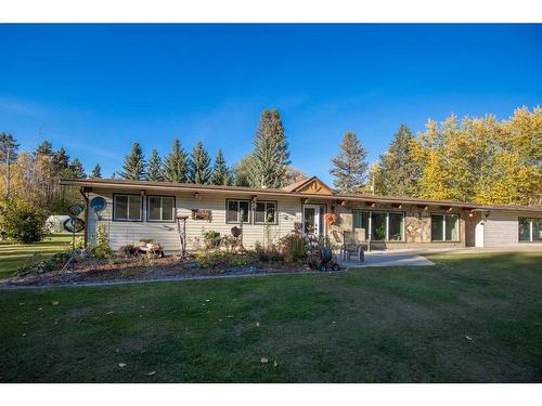 39052 Range Road 270, Rural Red Deer County, AB - Outdoor With Facade