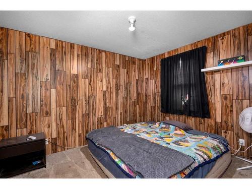 44250 Rr 174, Rosalind, AB - Indoor Photo Showing Bedroom