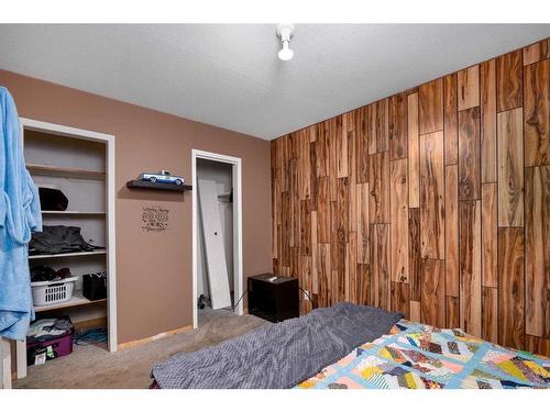 44250 Rr 174, Rosalind, AB - Indoor Photo Showing Bedroom