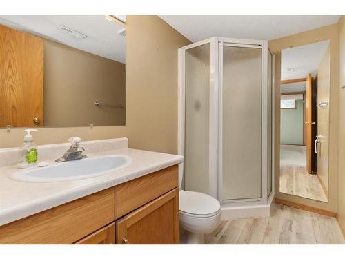 11 Lafond Drive, Tofield, AB - Indoor Photo Showing Bathroom