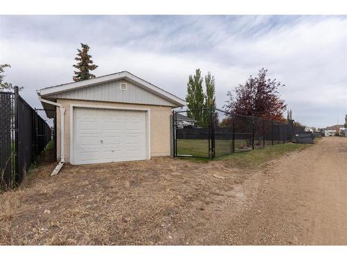 11 Lafond Drive, Tofield, AB - Outdoor