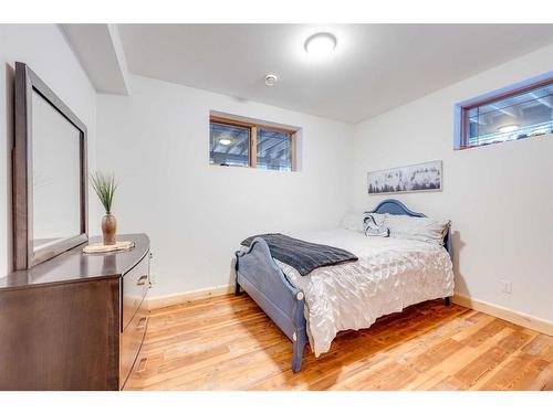 276 Canal Street, Rural Ponoka County, AB - Indoor Photo Showing Bedroom