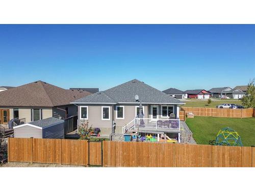 6923 Meadowview Close, Stettler, AB - Outdoor