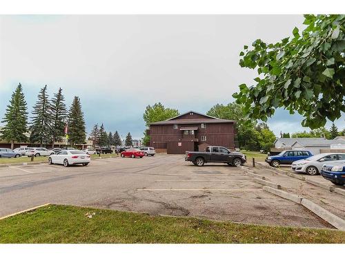 101 - 308-3815 51A Street, Red Deer, AB - Outdoor