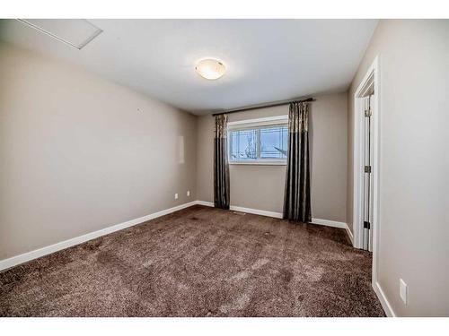 51 Reid Court, Sylvan Lake, AB - Indoor Photo Showing Other Room