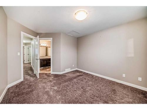 51 Reid Court, Sylvan Lake, AB - Indoor Photo Showing Other Room