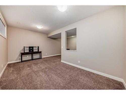 51 Reid Court, Sylvan Lake, AB - Indoor Photo Showing Other Room