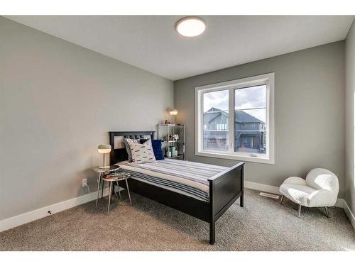 52 Legacy Forest Landing Se, Calgary, AB - Indoor Photo Showing Bedroom