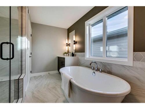 52 Legacy Forest Landing Se, Calgary, AB - Indoor Photo Showing Bathroom