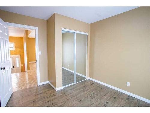 9 2 Street South, Edberg, AB - Indoor Photo Showing Other Room