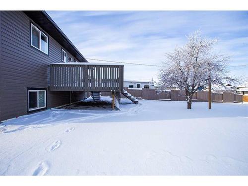 9 2 Street South, Edberg, AB - Outdoor