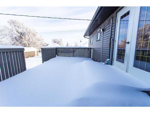 9 2 Street South, Edberg, AB - Outdoor With Deck Patio Veranda With Exterior