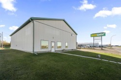 4205 51 A Street  Killam, AB T0B 2L0