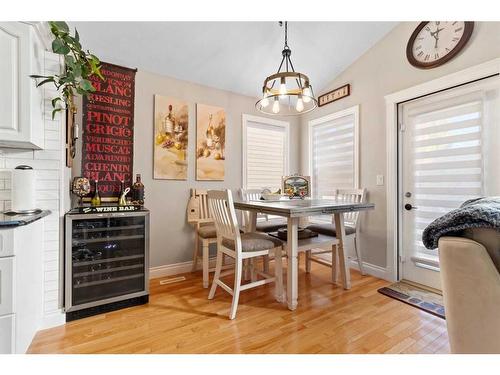 116 Ingle Close, Red Deer, AB - Indoor Photo Showing Dining Room