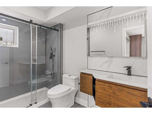 Unit 3-1615 1 Avenue, Canmore, AB - Indoor Photo Showing Bathroom