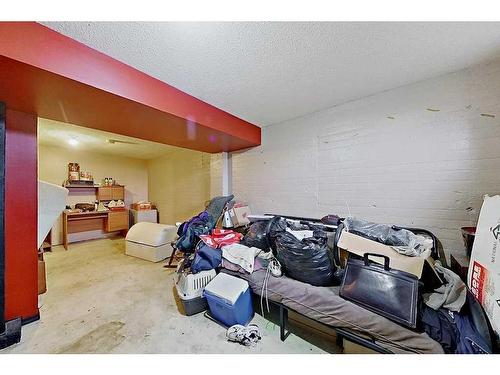 144 Tamarac Boulevard, Springbrook, AB - Indoor