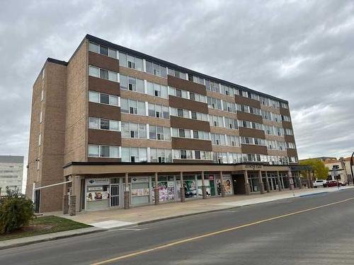 111-4820 47 Avenue, Red Deer, AB - Outdoor With Facade