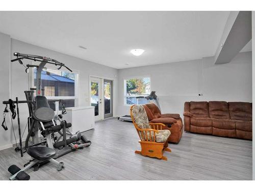 5 Landsdown Green, Sylvan Lake, AB - Indoor Photo Showing Gym Room