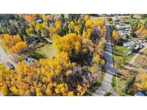 306 2Nd Street, Winfield, AB 