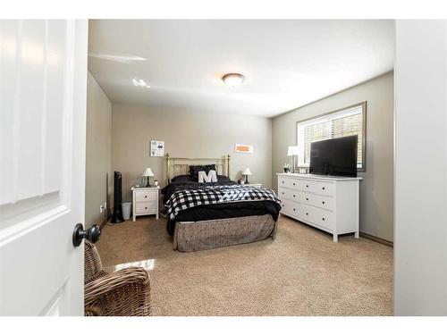 29 Parkland Crescent, Parkland Beach, AB - Indoor Photo Showing Bedroom