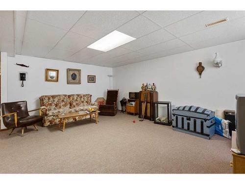 19027 Township Road 452, Rural Camrose County, AB - Indoor