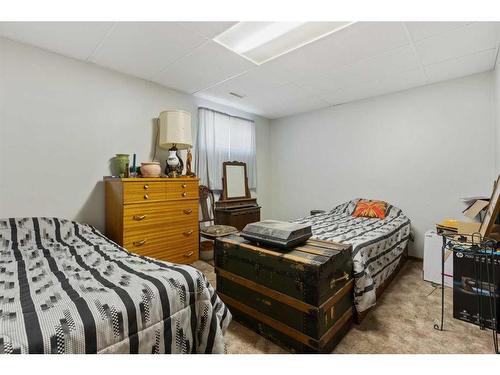 19027 Township Road 452, Rural Camrose County, AB - Indoor Photo Showing Bedroom