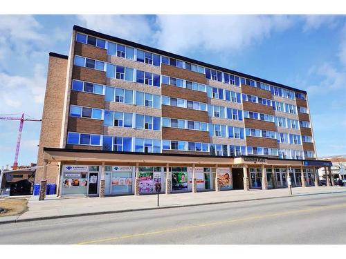 109-4820 47 Avenue, Red Deer, AB -  Photo Showing Other Room