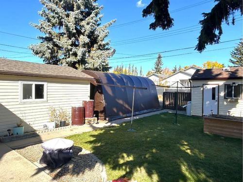 5005 46 Avenue, Forestburg, AB - Outdoor