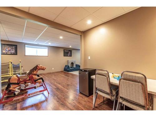 6923 Meadowview Close, Stettler, AB - Indoor Photo Showing Basement